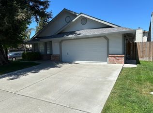 1563 Carmel Valley Dr, Woodland, CA