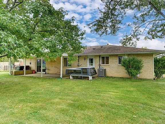 2nd image of 2175 Dahle Ct