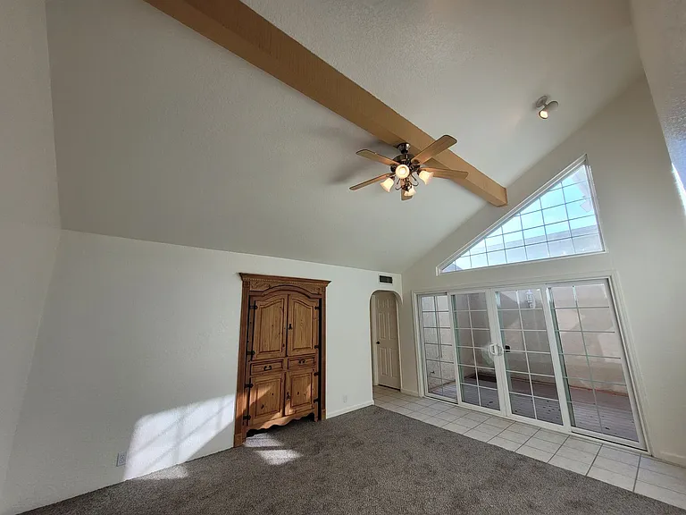 1855 Scenic Dr #F — Photo 4