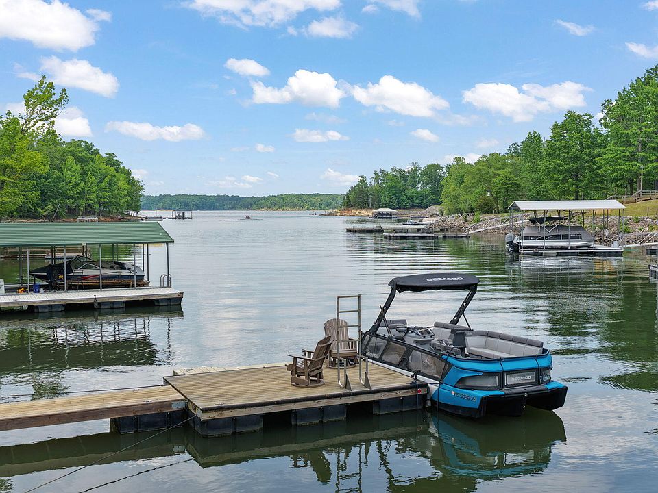 1st image of 399 Lewis Rd
