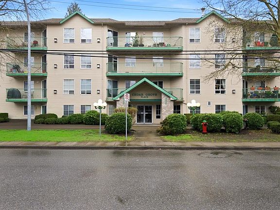 2nd image of 2435 Center St #107