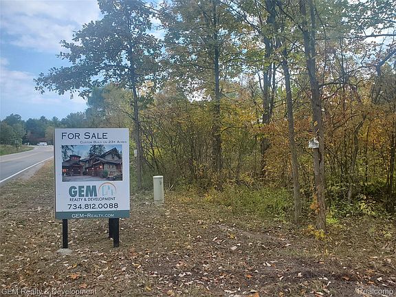 3rd image of 5700 Seven Mile Rd