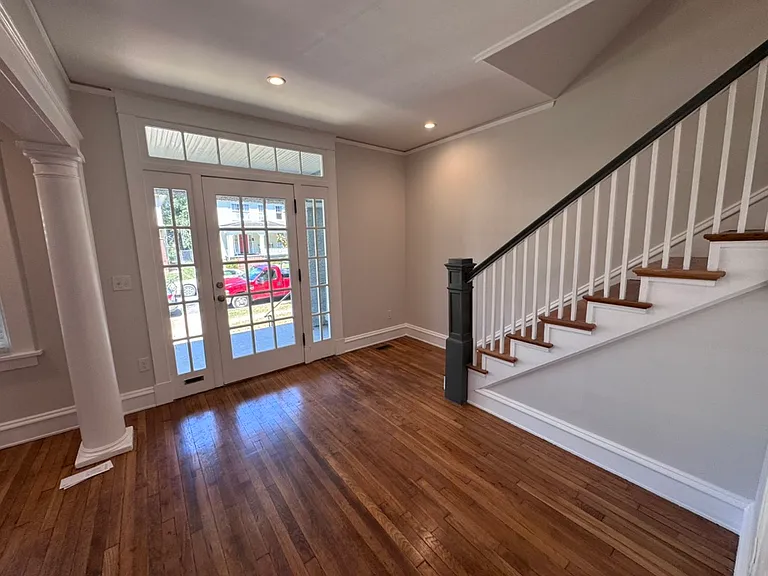 3019 Griffin Ave — Photo 3