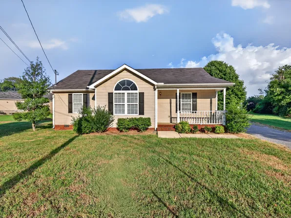 2109 Dothan Dr, Murfreesboro, TN 37128