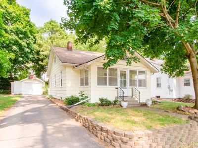 2629 Highland Ave, Jackson, MI, 49203