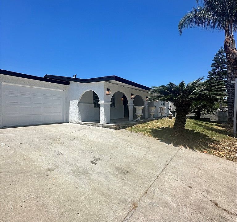 1st image of 203 S Hambledon Ave