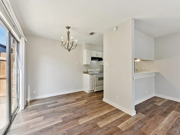 1210 Southport Dr #A — Photo 13