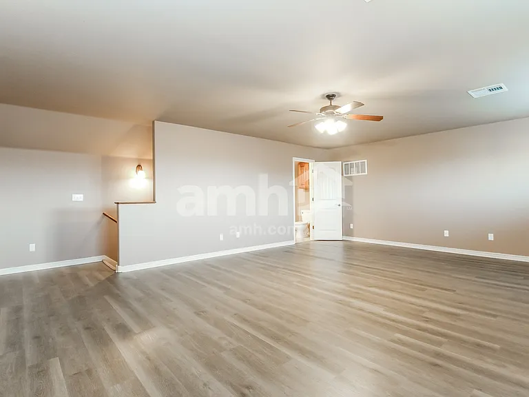 1628 E Edgewater St S — Photo 16
