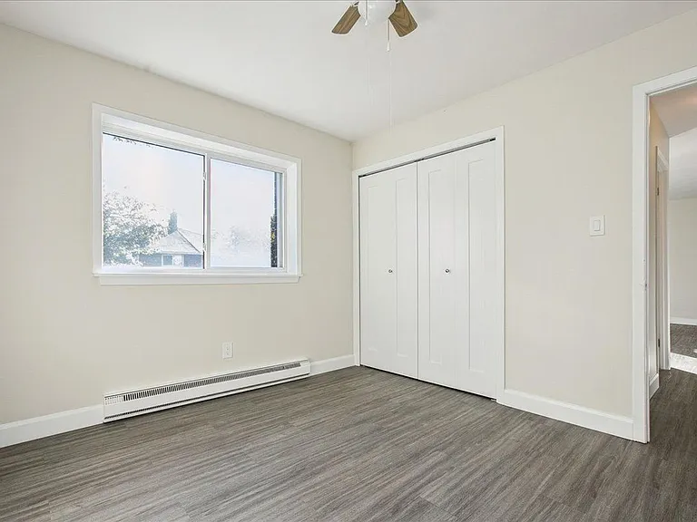 130 Allard St — Photo 2