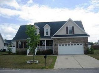 130 Lennox Loop, Raeford, NC 28376