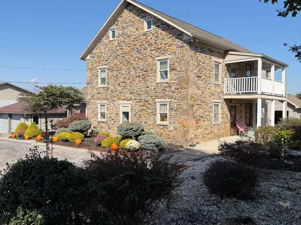 285 Carrolls Tract Rd, Fairfield, PA 17320