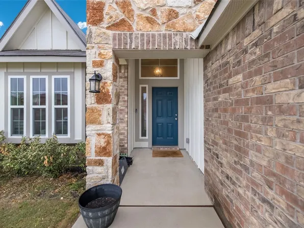 3221 Zabel Dr, Lorena, TX 76655