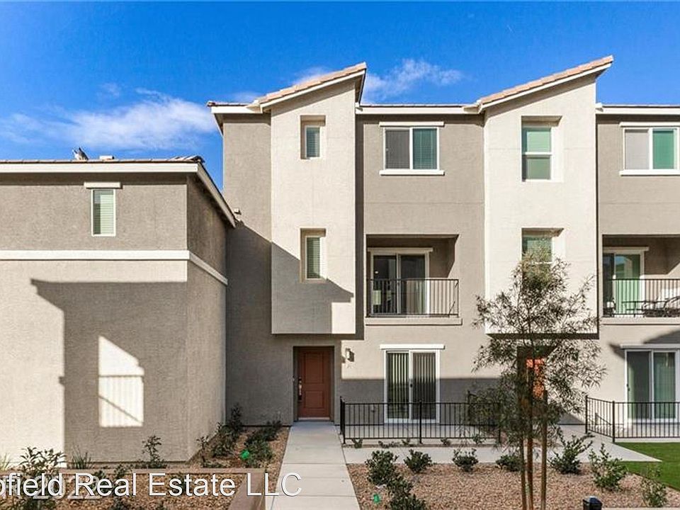1st image of 2845 Copper Wind Ln Building 39