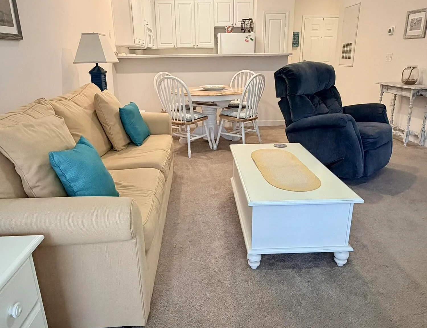2 bed, 2.0 bath, 1170 sqft, $1,650 — Photo 3