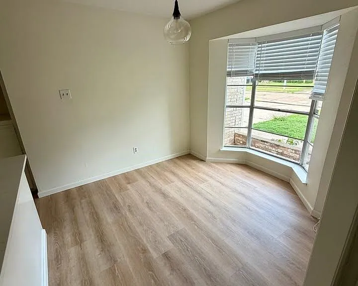 3428 Hickory Ln — Photo 8