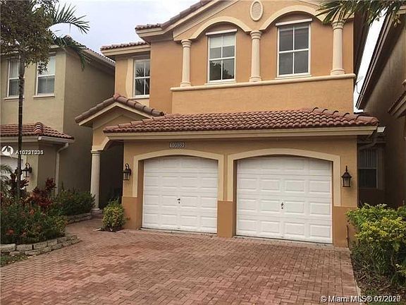 3rd image of 10859 NW 85th St