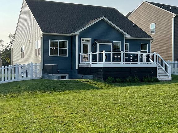 3rd image of 2320 Hawkshill Dr