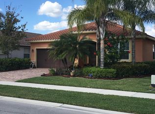 10667 Ivanhoe Ln, Wellington, FL 33414