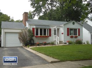 1756 Burr Oak Rd, Homewood, IL 60430