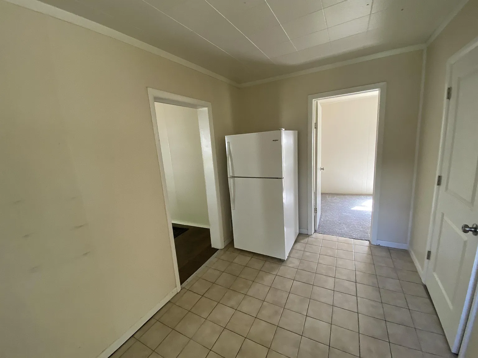 316 Maplelawn SE - 1 — Photo 4