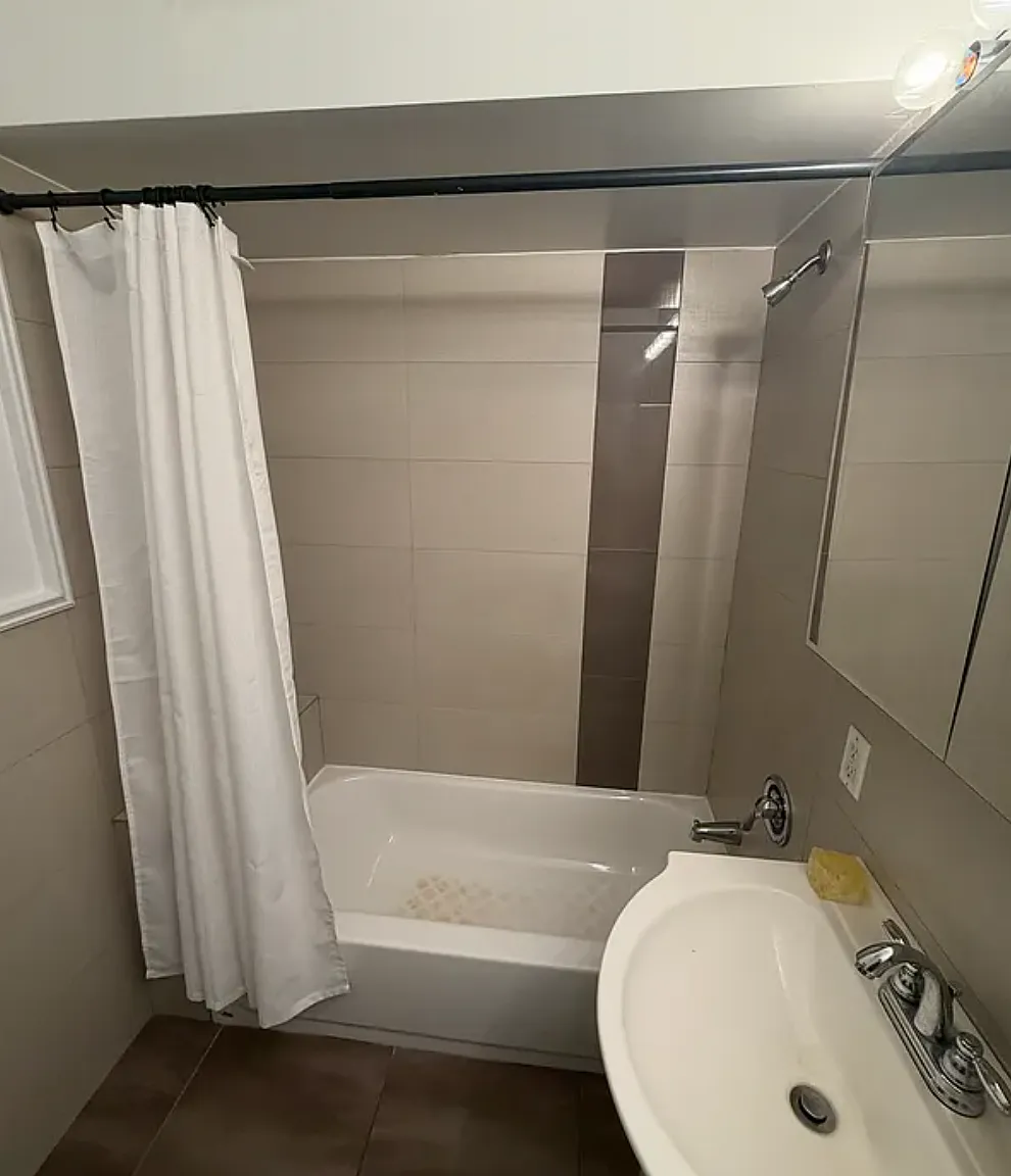 112 Lincoln Avenue — Photo 3