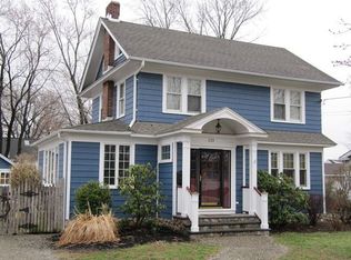 113 W Crescent Pkwy, South Plainfield, NJ 07080