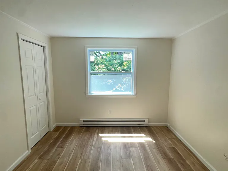 635 E Seneca Tpke #13 — Photo 4