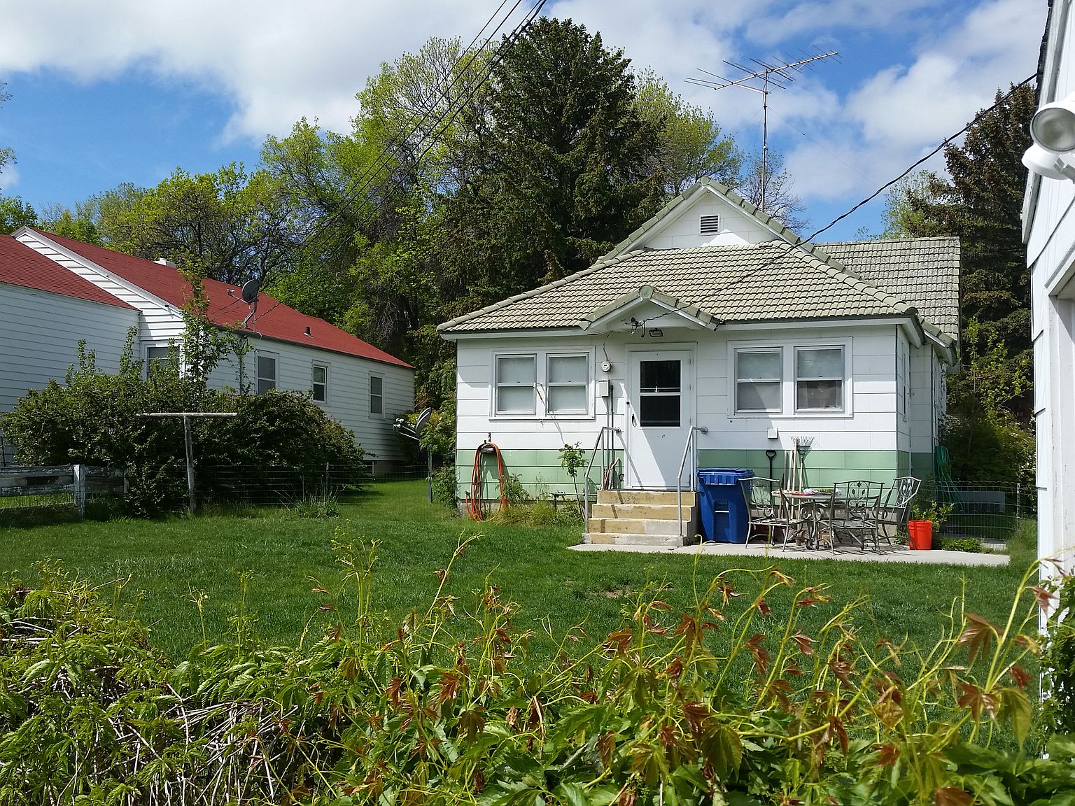 215 S 3rd St, Bridger, MT 59014 Zillow
