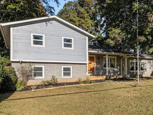 1608 Cooledge Rd, Tucker, GA 30084