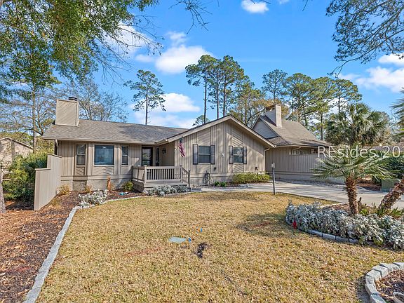 3rd image of 157 Otter Rd