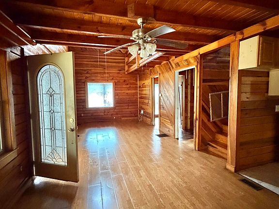 5th image of 200 Beavertail Dr