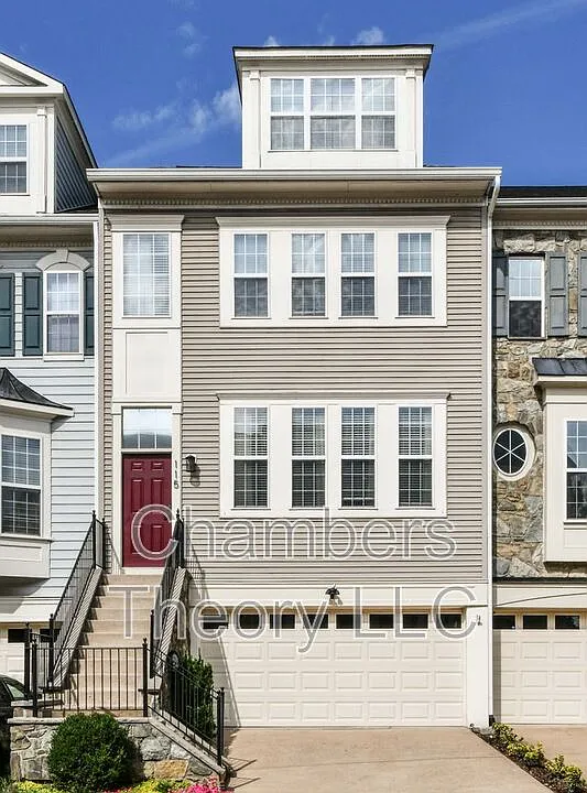 115 Lake Cook Dr