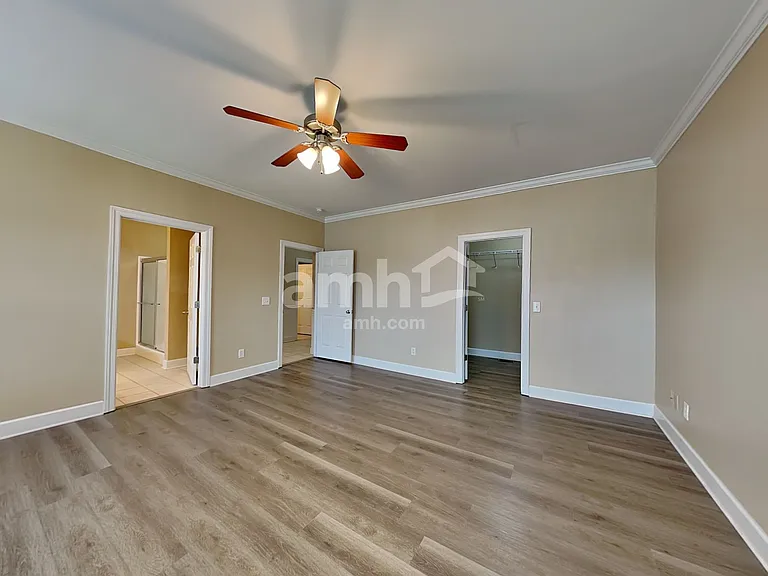 5072 Republic Ave — Photo 10