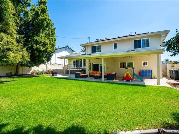 836 S Greengrove St, Orange, CA 92866