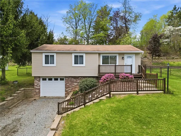 3522 Woodlake Dr, Allison Park, PA 15101