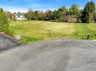 3341 Muirfield Dr, Chambersburg, PA