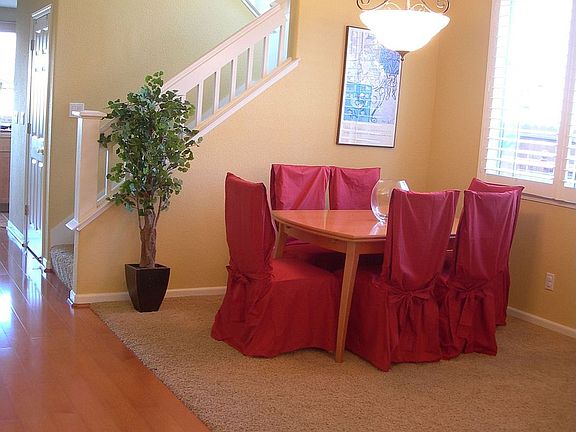 Formal Dining
