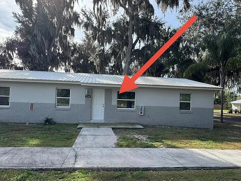 2346 Section Dr — Photo 1