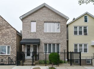 2625 S Emerald Ave, Chicago, IL 60616