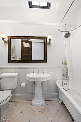 Sold by Corcoran | media 12