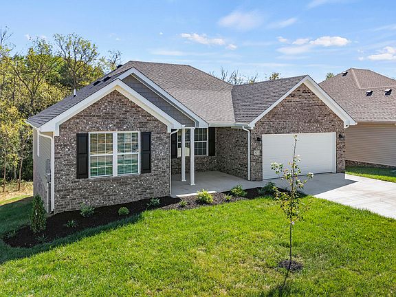 2nd image of 821 Wyatt Ct