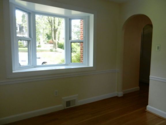 Dining Room, Bay window