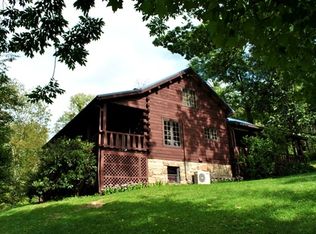276 Sun Valley Rd, Mill Hall, PA 17751