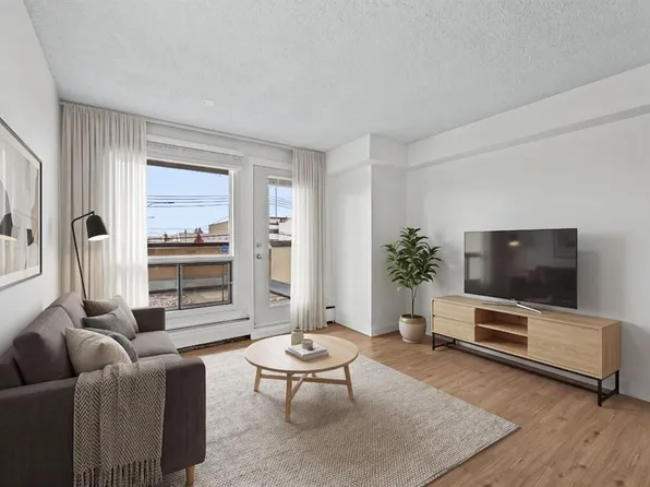 1334 S 12th Ave SW #208, Calgary, AB T3C 3R9