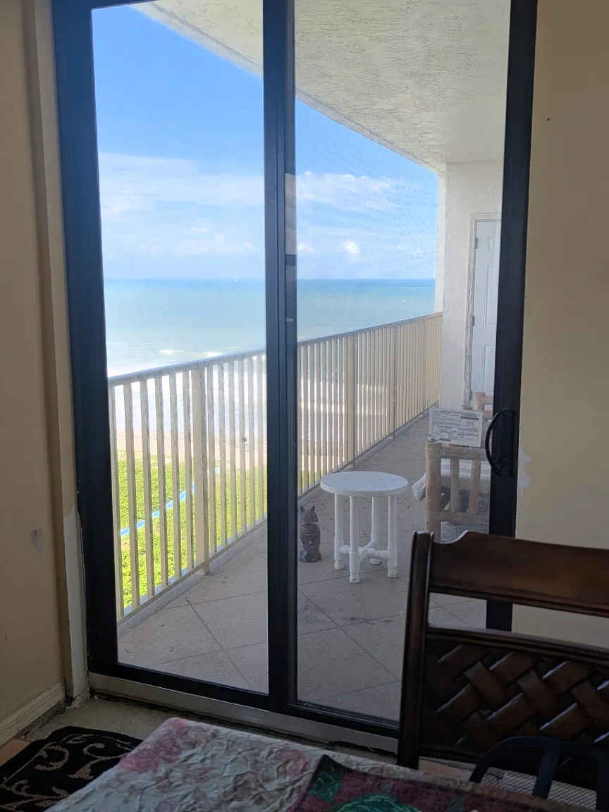 2 bed, 2.5 bath, 1982 sqft, $3,100 — Photo 1