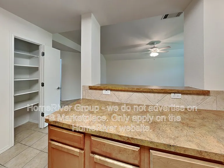 717 River Run Dr — Photo 7