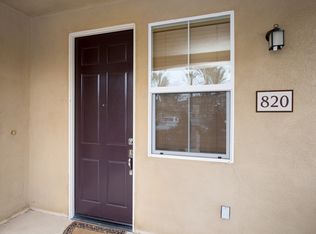 242 Riverdale Ct APT 820, Camarillo, CA 93012