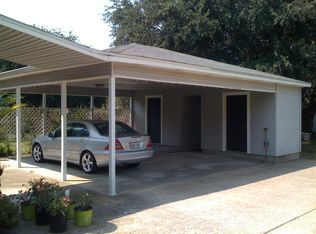 1301 Mitchell St, Lake Charles, LA 70607
