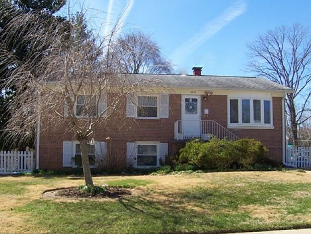 2nd image of 14804 Dillon Ave