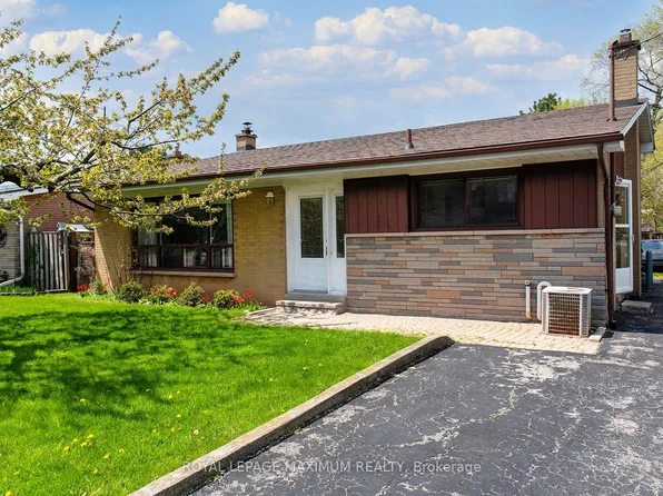 565 Pinegrove Rd, Oakville, ON L6K 2C5